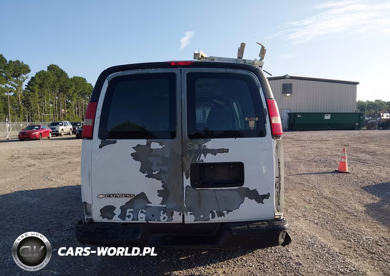 2010 Chevrolet Express 1500 Work Van VIN:1GCUGADX9A1171643 - 16
