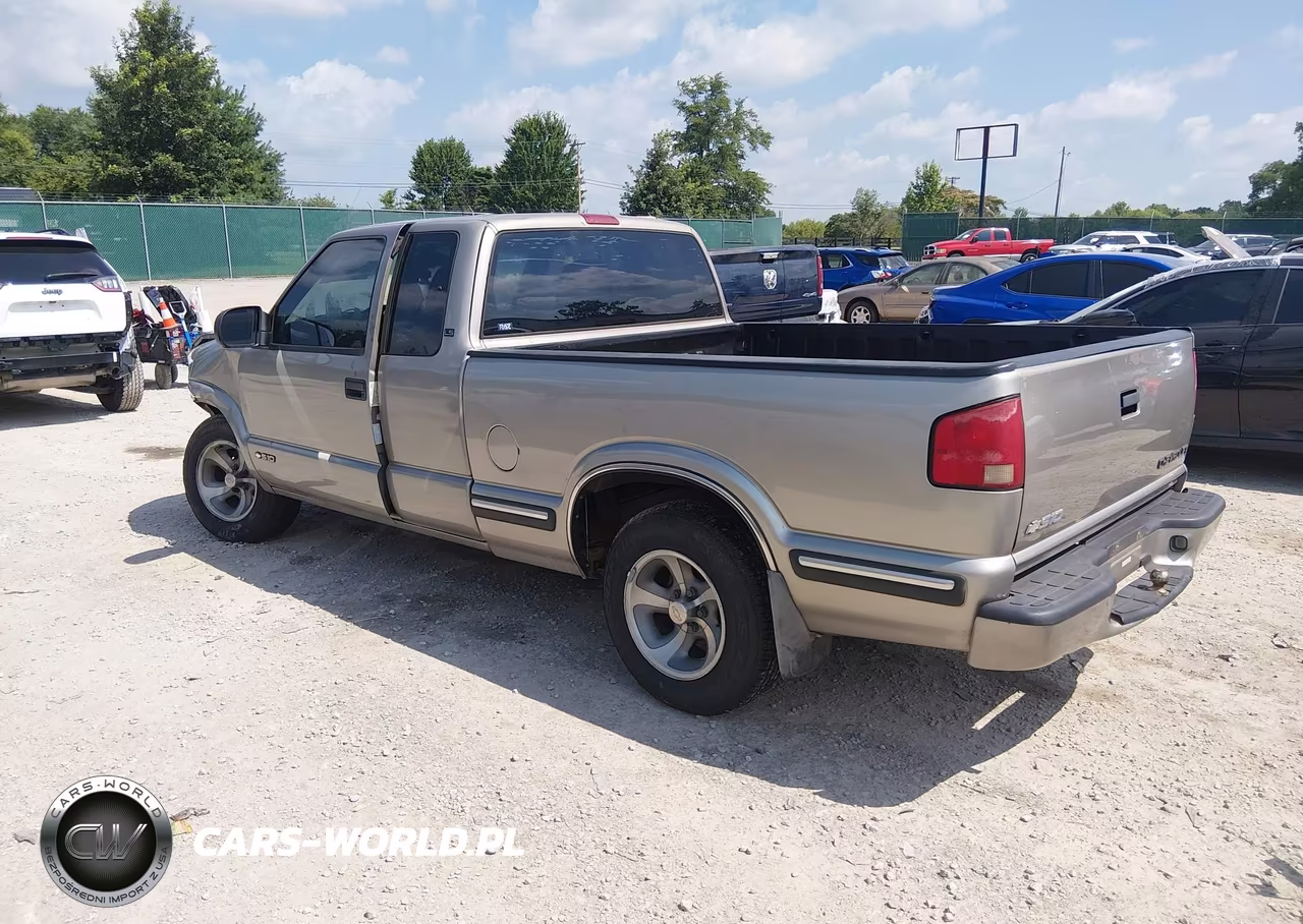 2000 Chevrolet S-10 Ls VIN:1GCCS1942Y8117918 - 3