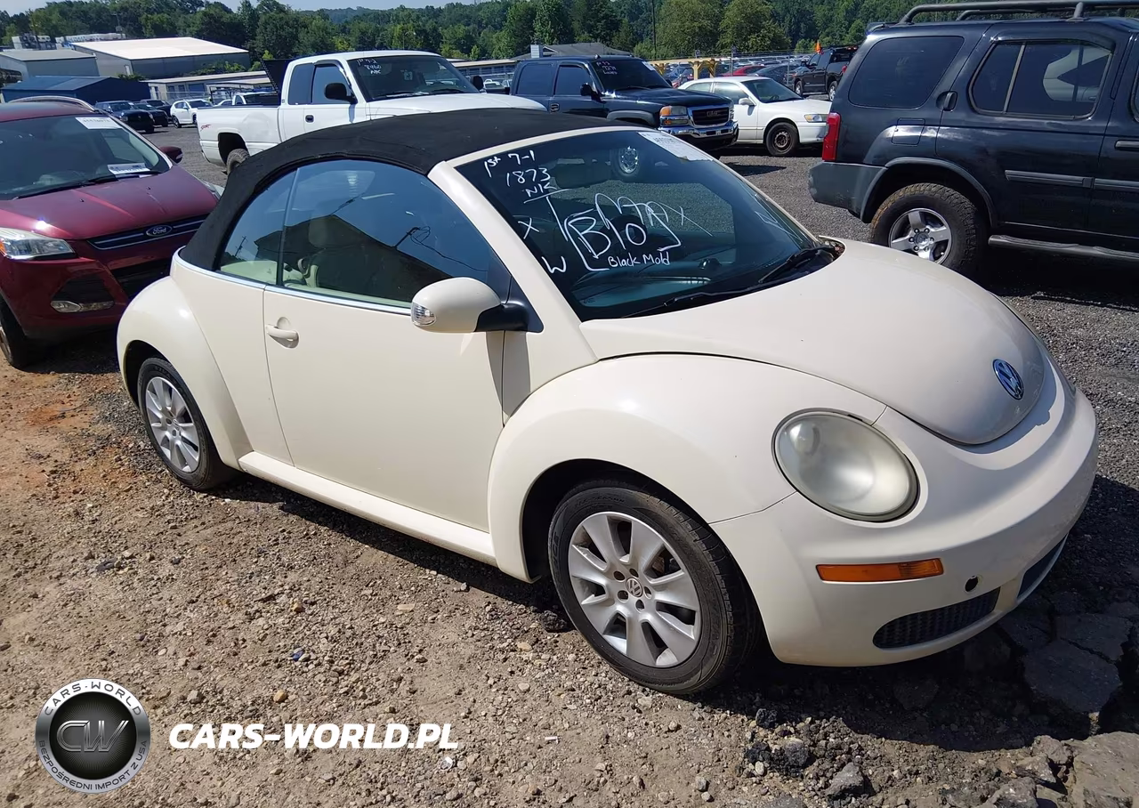 2008 Volkswagen New Beetle S