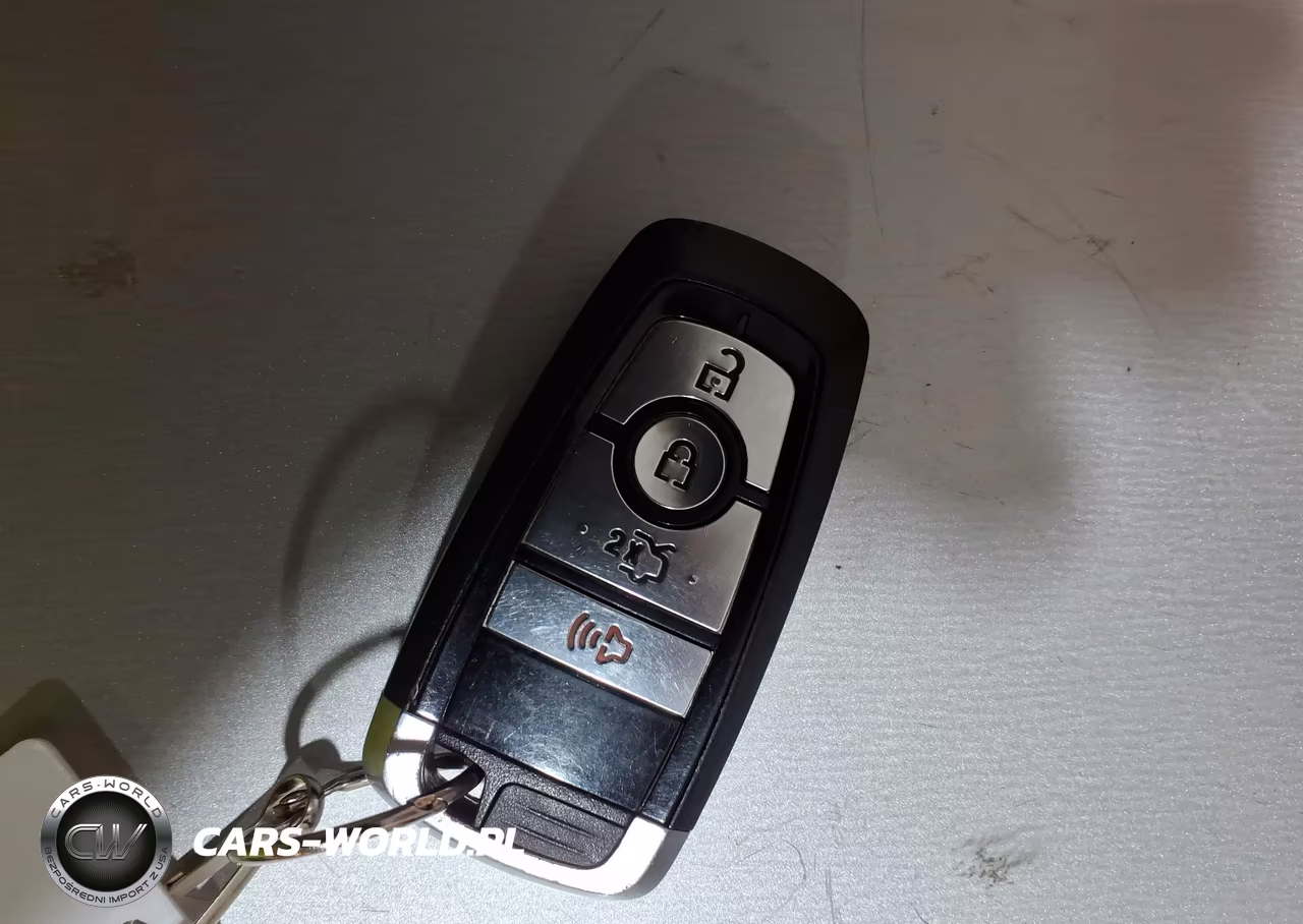2018 Ford Fusion Hybrid S VIN:3FA6P0UU8JR279109 - 11