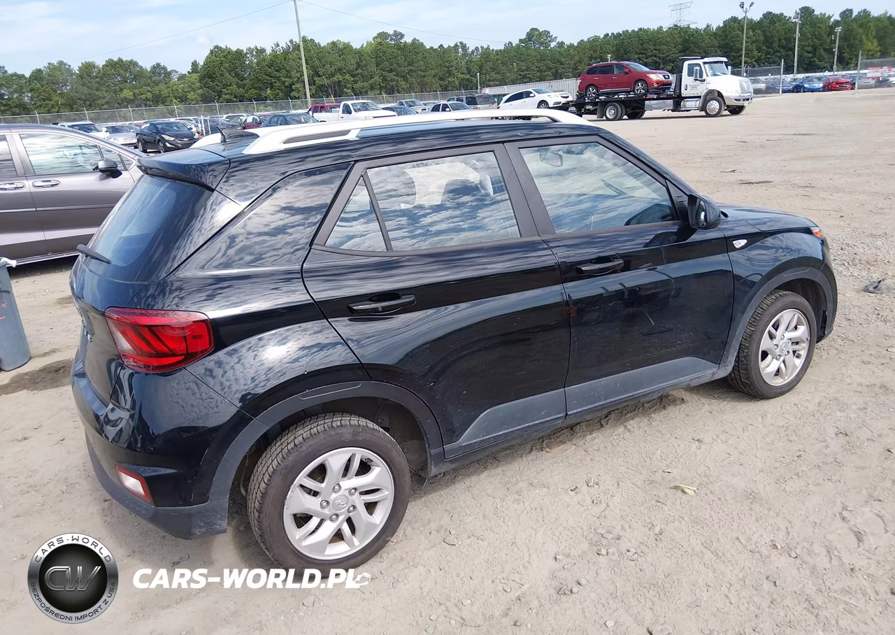 2020 Hyundai Venue Sel VIN:KMHRC8A34LU022551 - 4