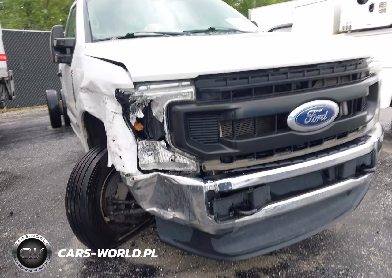 2022 Ford F-550 Chassis Xl VIN:1FDUF5GT9NEE55237 - 11