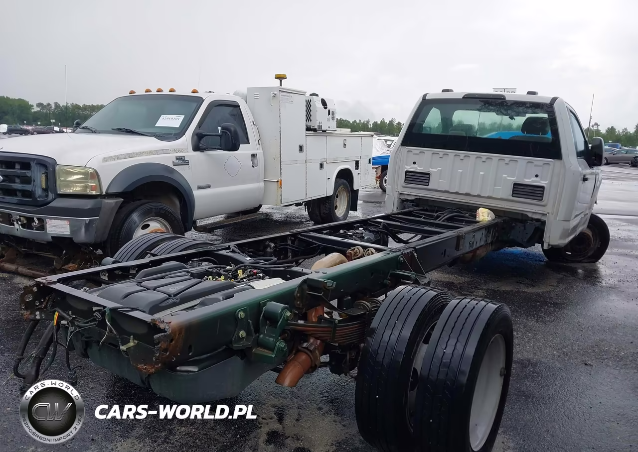 2022 Ford F-550 Chassis Xl VIN:1FDUF5GT9NEE55237 - 4