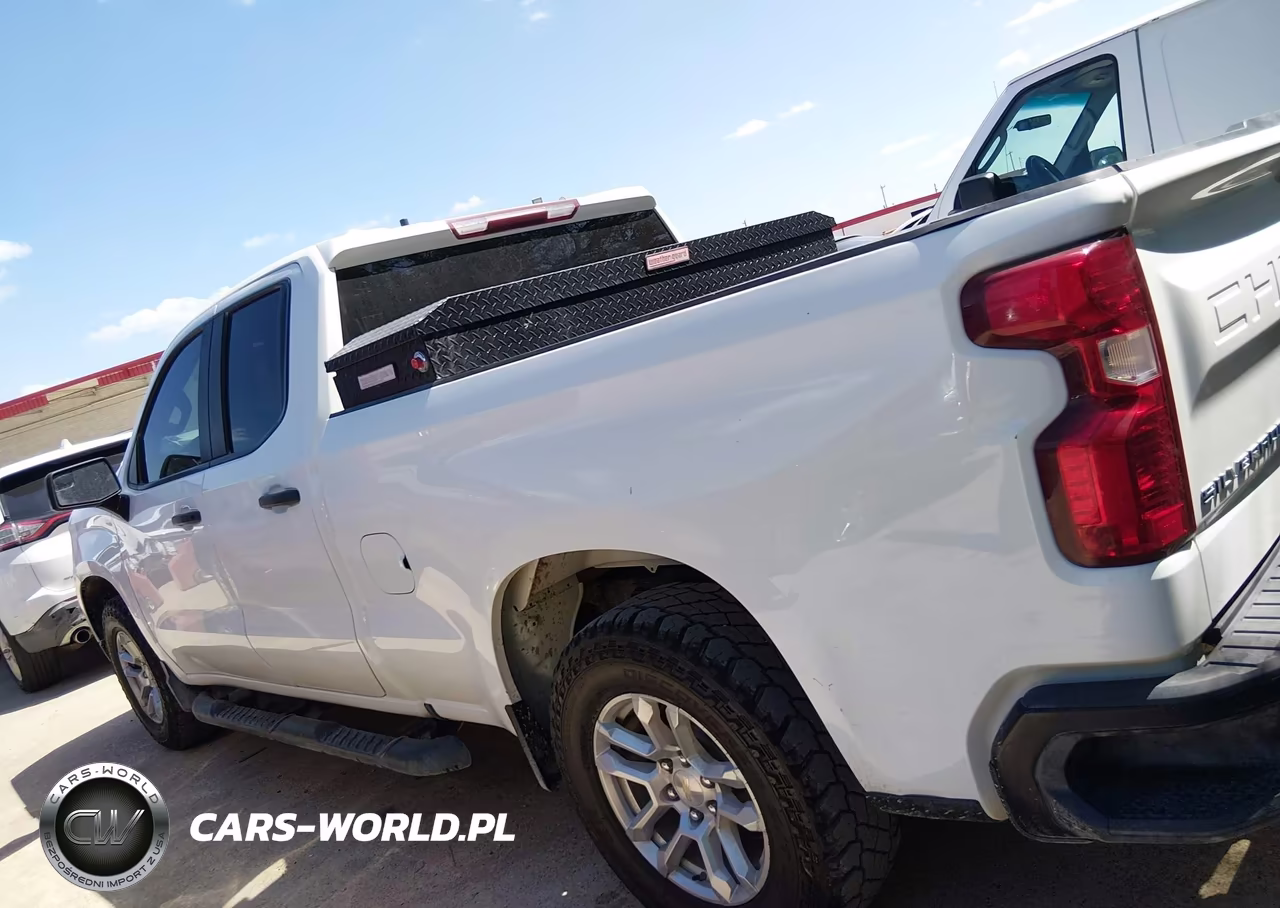 2023 Chevrolet Silverado 1500 VIN:1GCRDAED9PZ133827 - 14