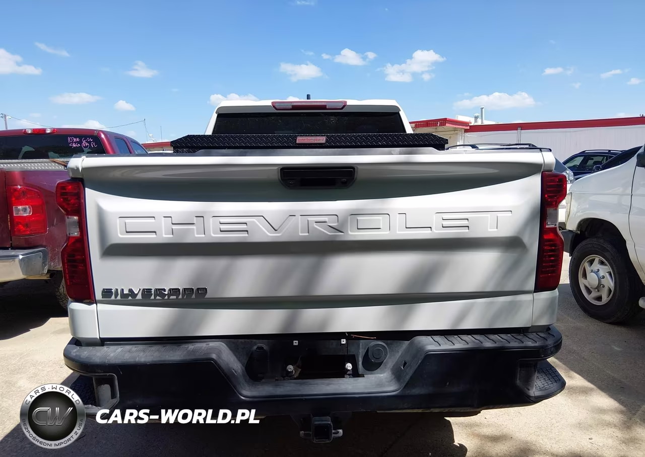 2023 Chevrolet Silverado 1500 VIN:1GCRDAED9PZ133827 - 16