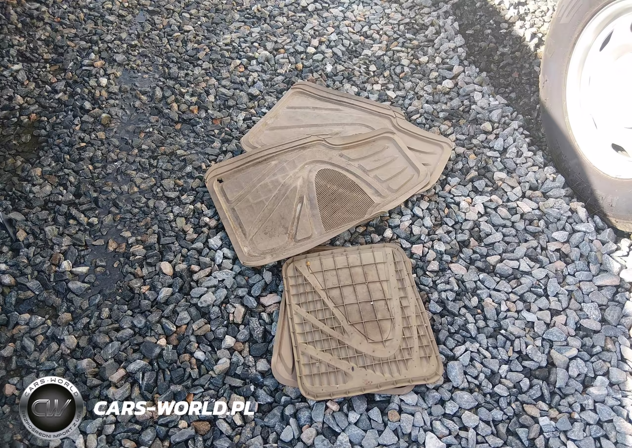 2008 Ford Fusion Se VIN:3FAHP07178R172718 - 12