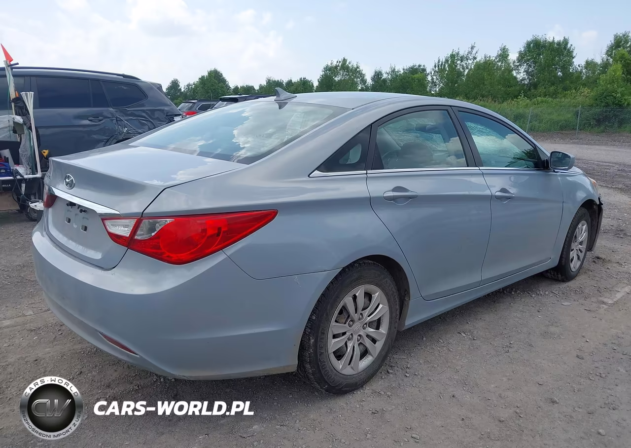 2011 Hyundai Sonata Gls VIN:5NPEB4AC8BH017716 - 4