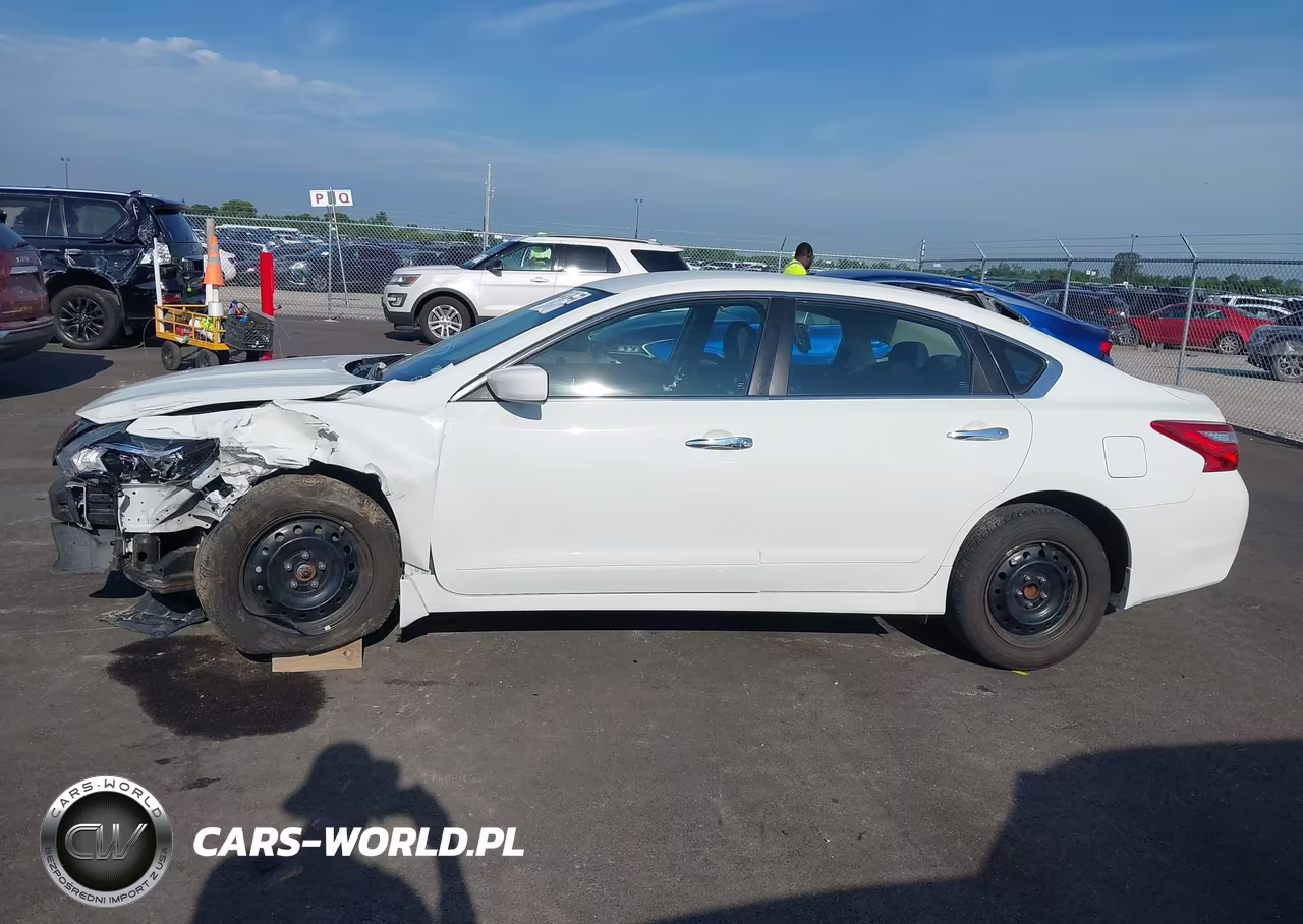 2017 Nissan Altima 2.5 S VIN:1N4AL3AP2HC296535 - 15