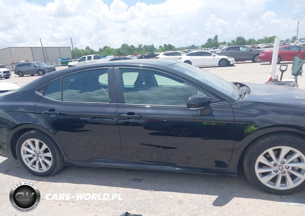 2025 Toyota Camry Xse VIN:4T1DAACKXSU614370 - 13