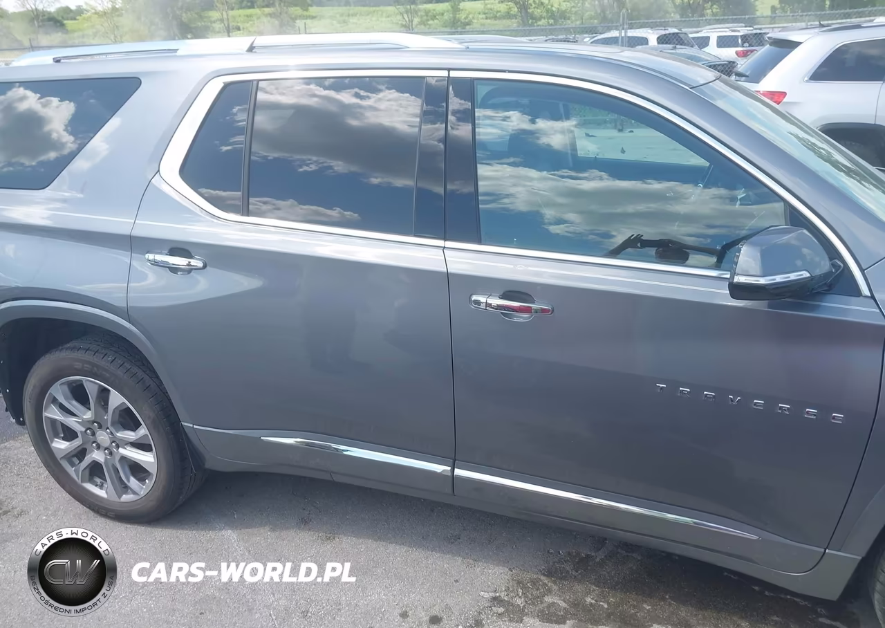 2018 Chevrolet Traverse Premier VIN:1GNEVJKW3JJ244551 - 13
