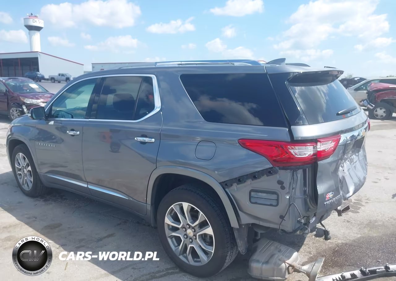2018 Chevrolet Traverse Premier VIN:1GNEVJKW3JJ244551 - 3