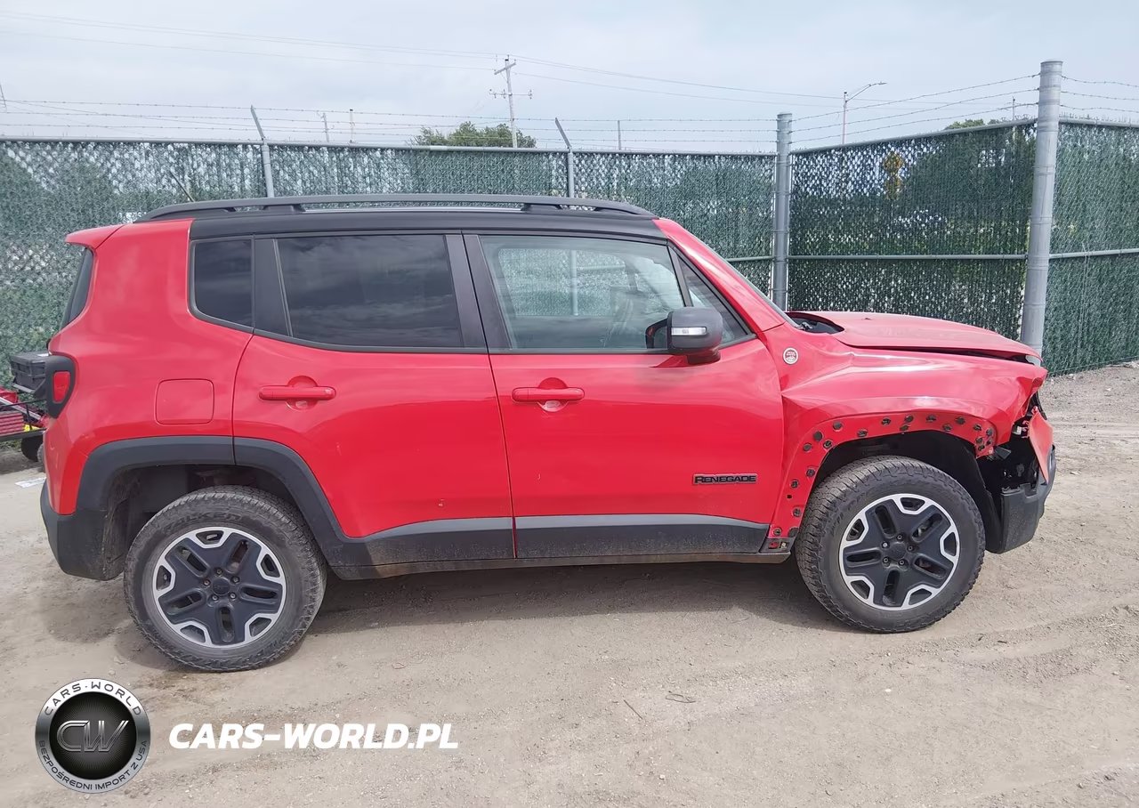 2015 Jeep Renegade Trailhawk VIN:ZACCJBCTXFPB49451 - 13