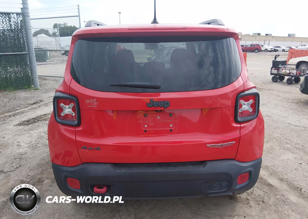 2015 Jeep Renegade Trailhawk VIN:ZACCJBCTXFPB49451 - 16