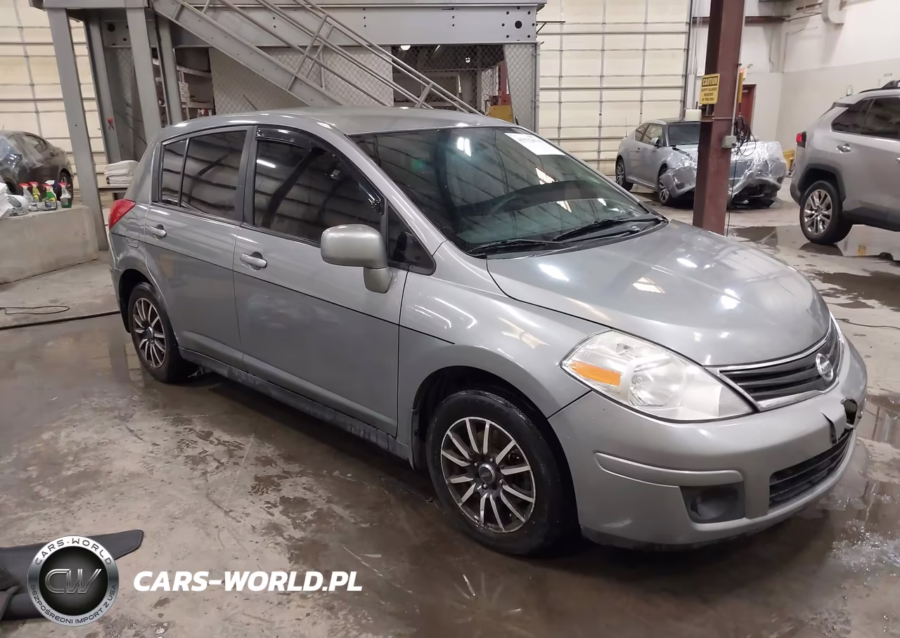 2012 Nissan Versa 1.8 S