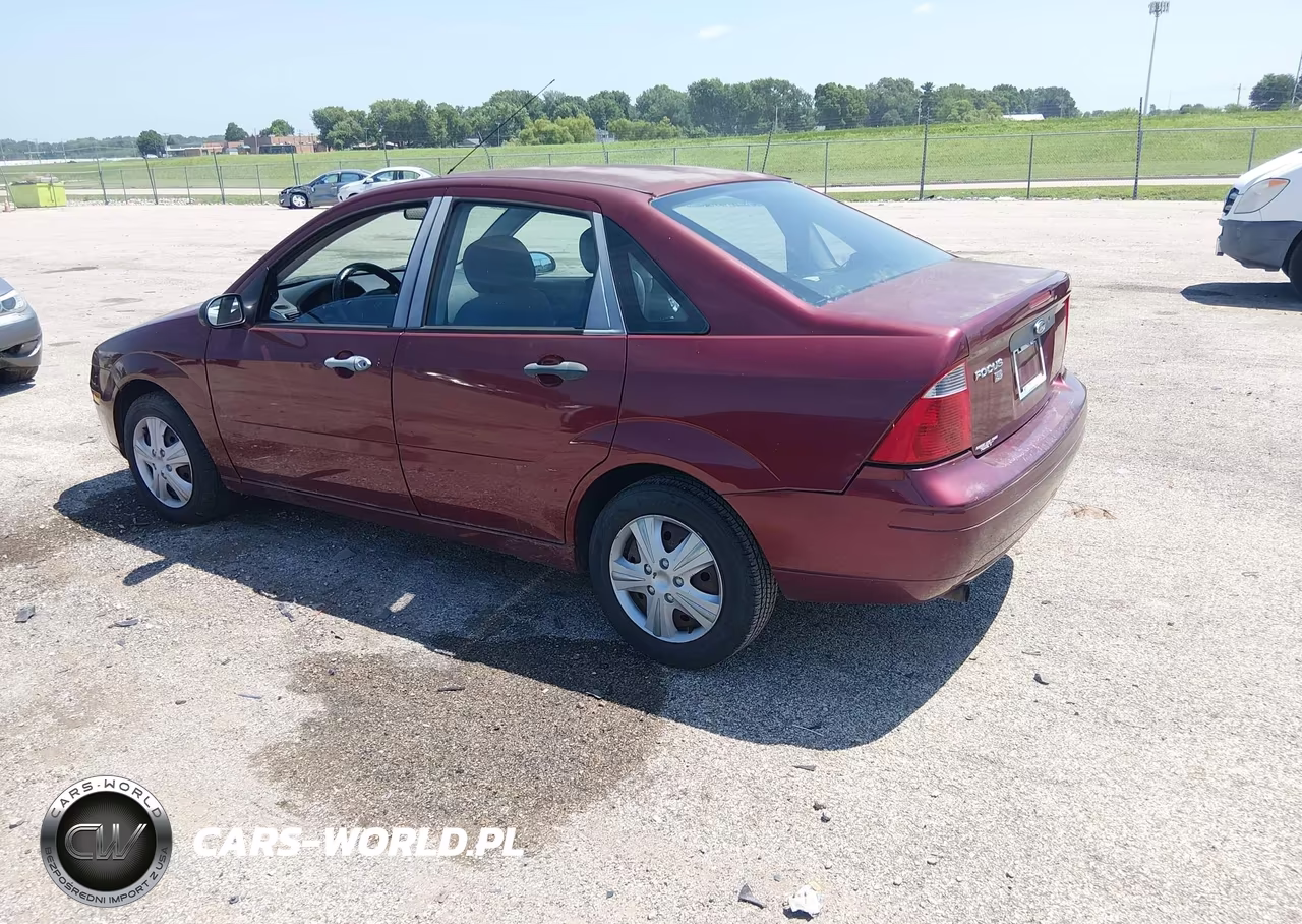 2007 Ford Focus S-Se-Ses VIN:1FAFP34N67W313323 - 3