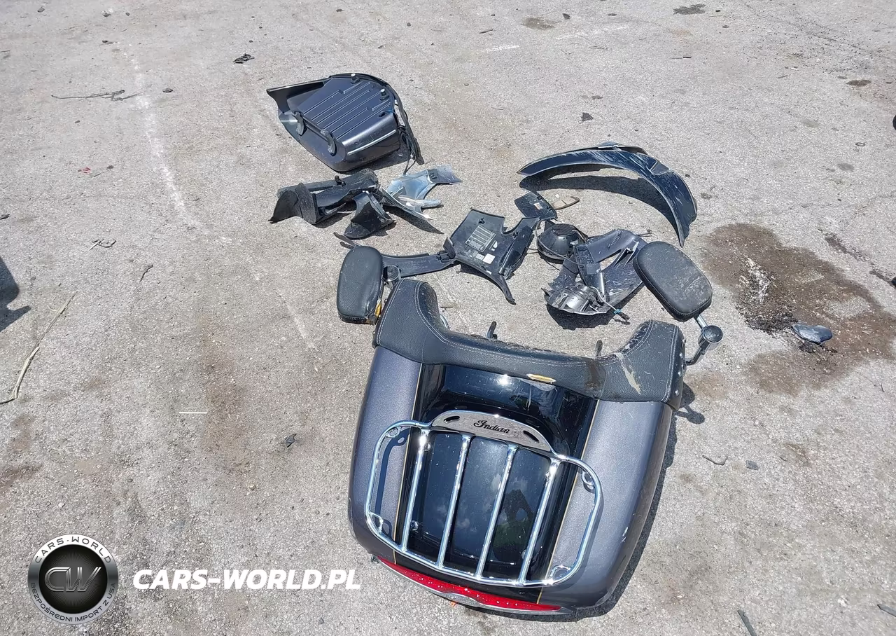 2017 Indian Motorcycle Co. Roadmaster VIN:56KTRAAA9H3355866 - 15