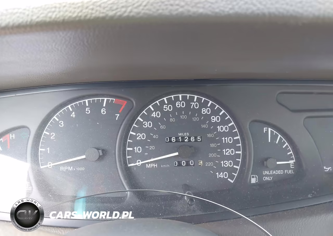 2001 Cadillac Catera Standard VIN:W06VR54R41R046561 - 7