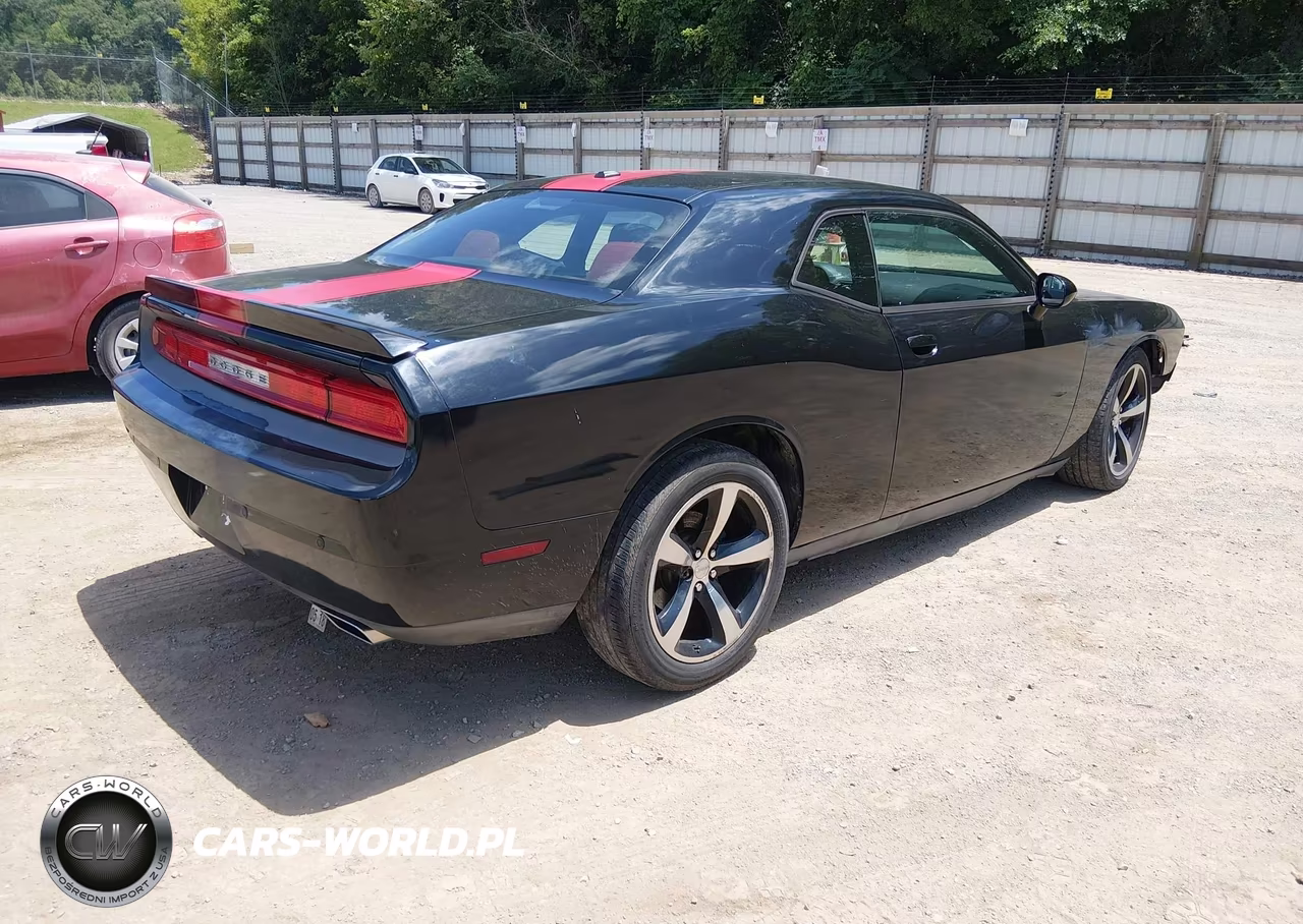 2014 Dodge Challenger Sxt VIN:2C3CDYAG5EH185486 - 4