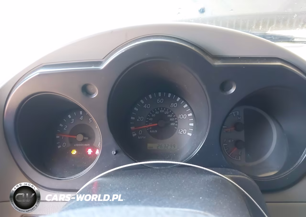 2003 Nissan Xterra Xe I4 VIN:5N1DD28T33C676103 - 7