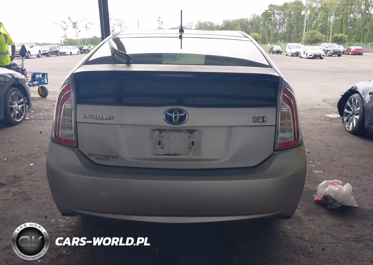 2012 Toyota Prius Two VIN:JTDKN3DU5C1479992 - 16