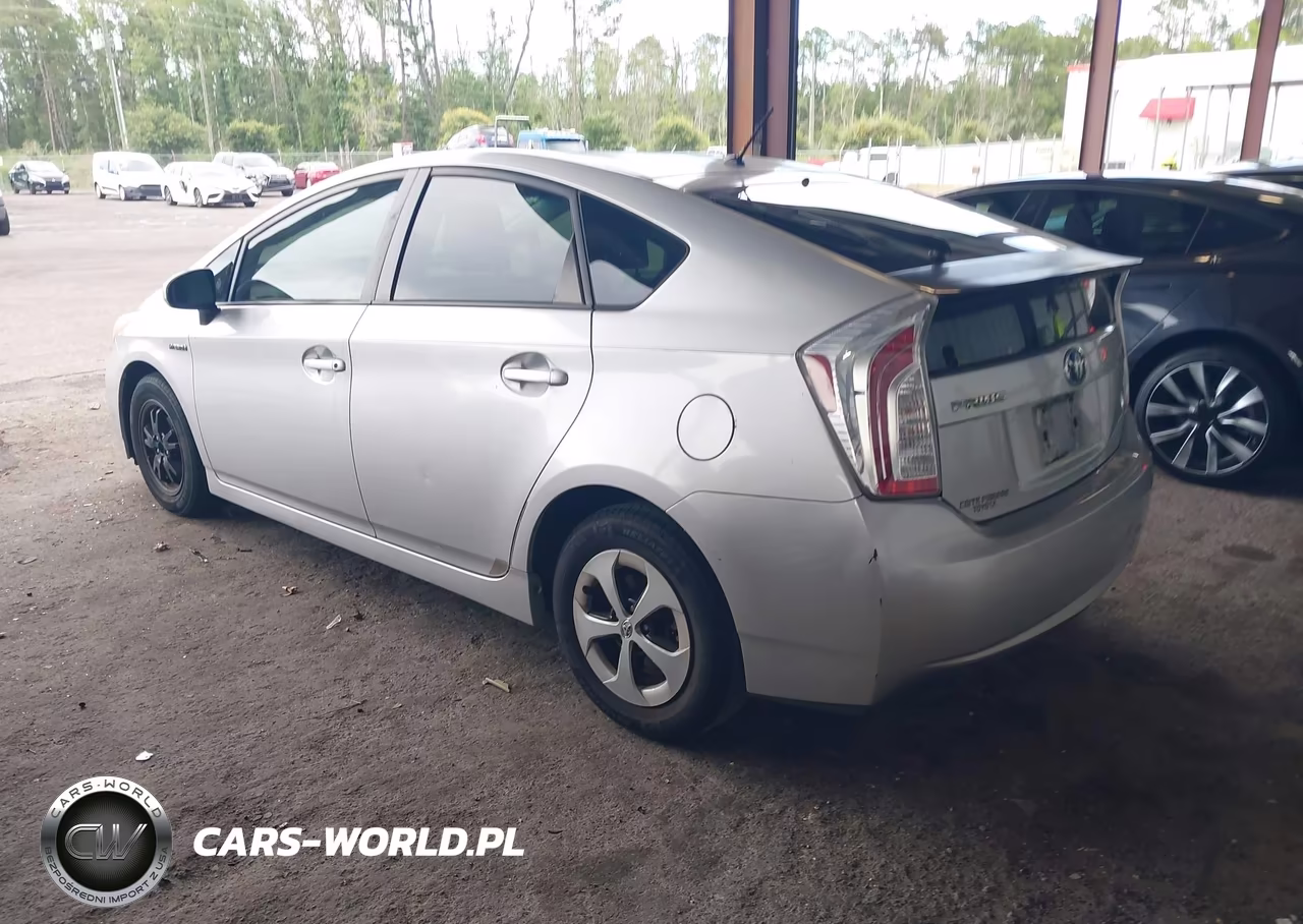 2012 Toyota Prius Two VIN:JTDKN3DU5C1479992 - 3