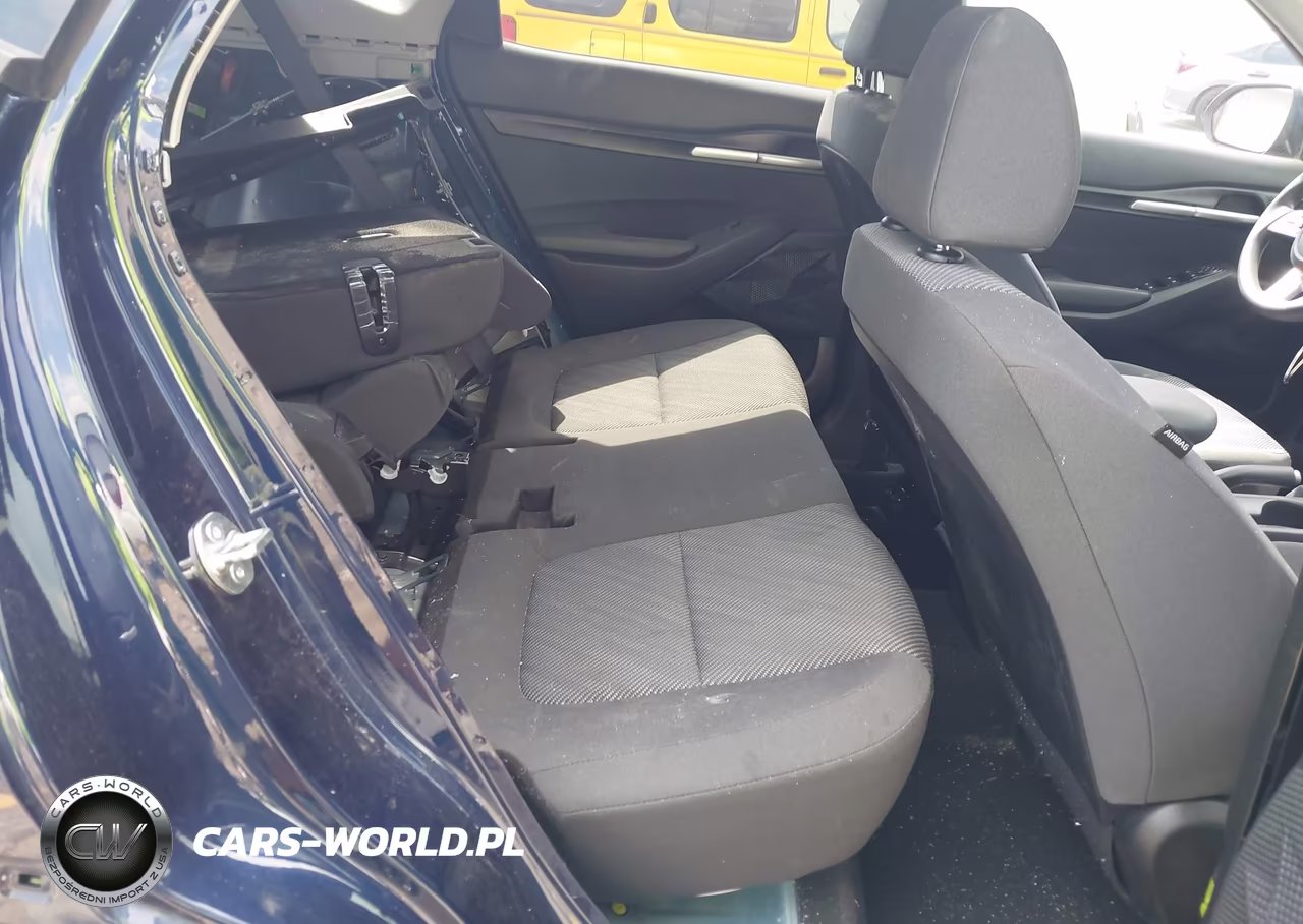 2026 Kia Seltos Lx VIN:KNDEP2AA9T7920256 - 8