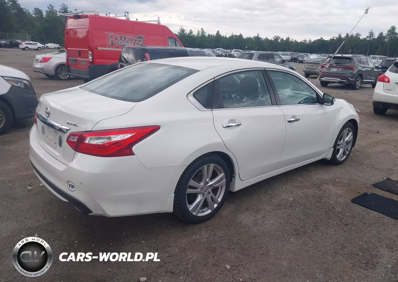 2017 Nissan Altima 3.5 Sl VIN:1N4BL3APXHC487463 - 4