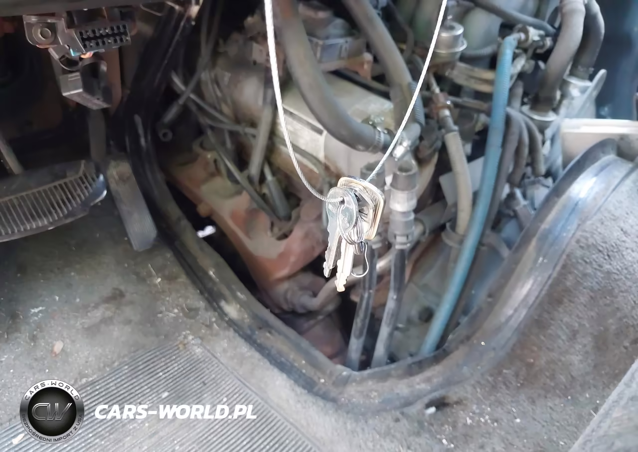 1996 Ford Econoline E350 Super Duty VIN:1FBJS31H2THA13993 - 11