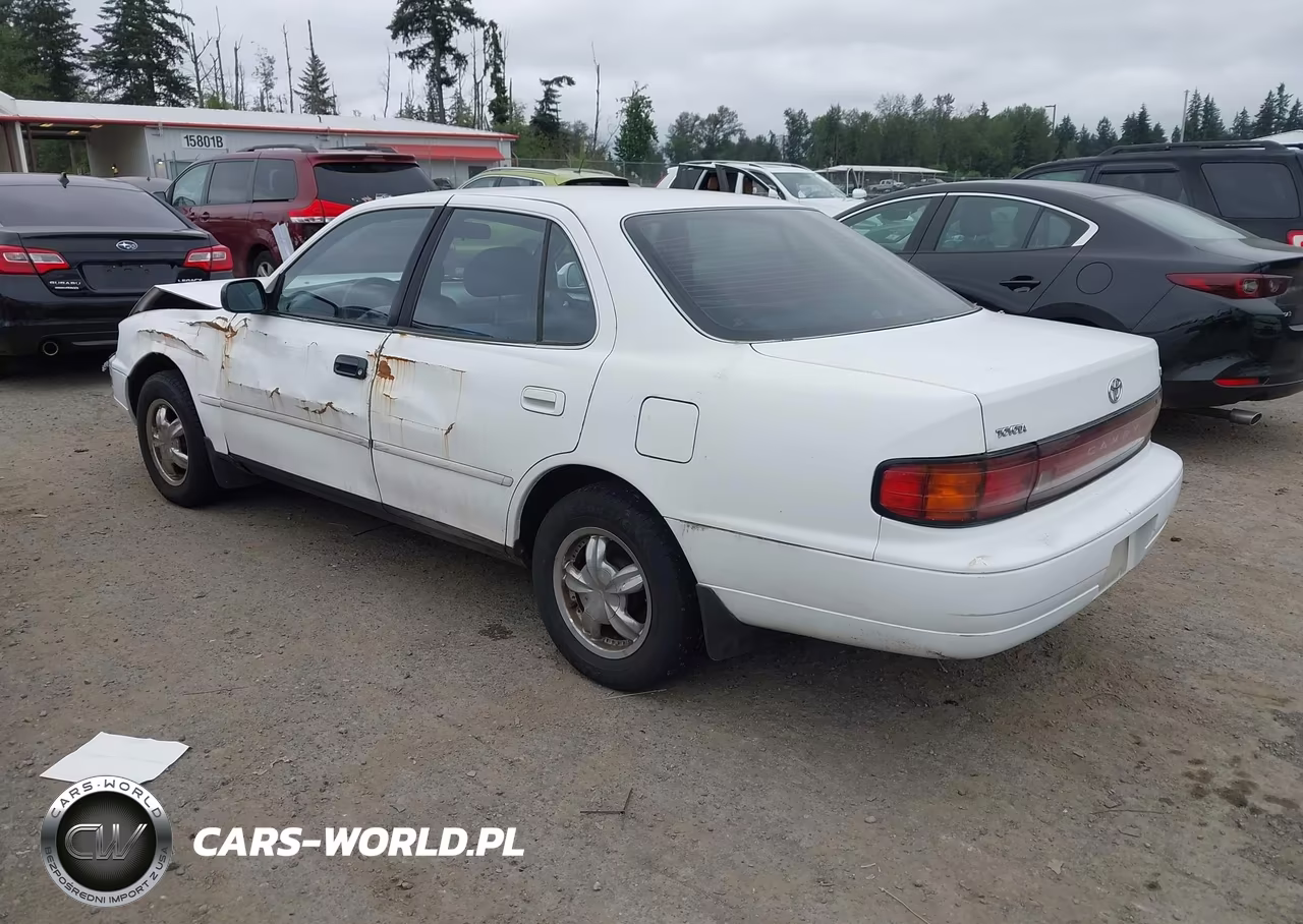 1992 Toyota Camry Le VIN:JT2SK12E9N0088077 - 3
