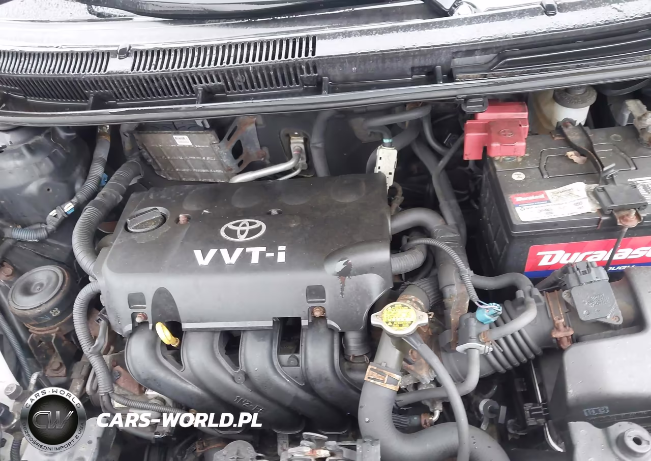 2010 Toyota Yaris VIN:JTDBT4K3XA1367322 - 10