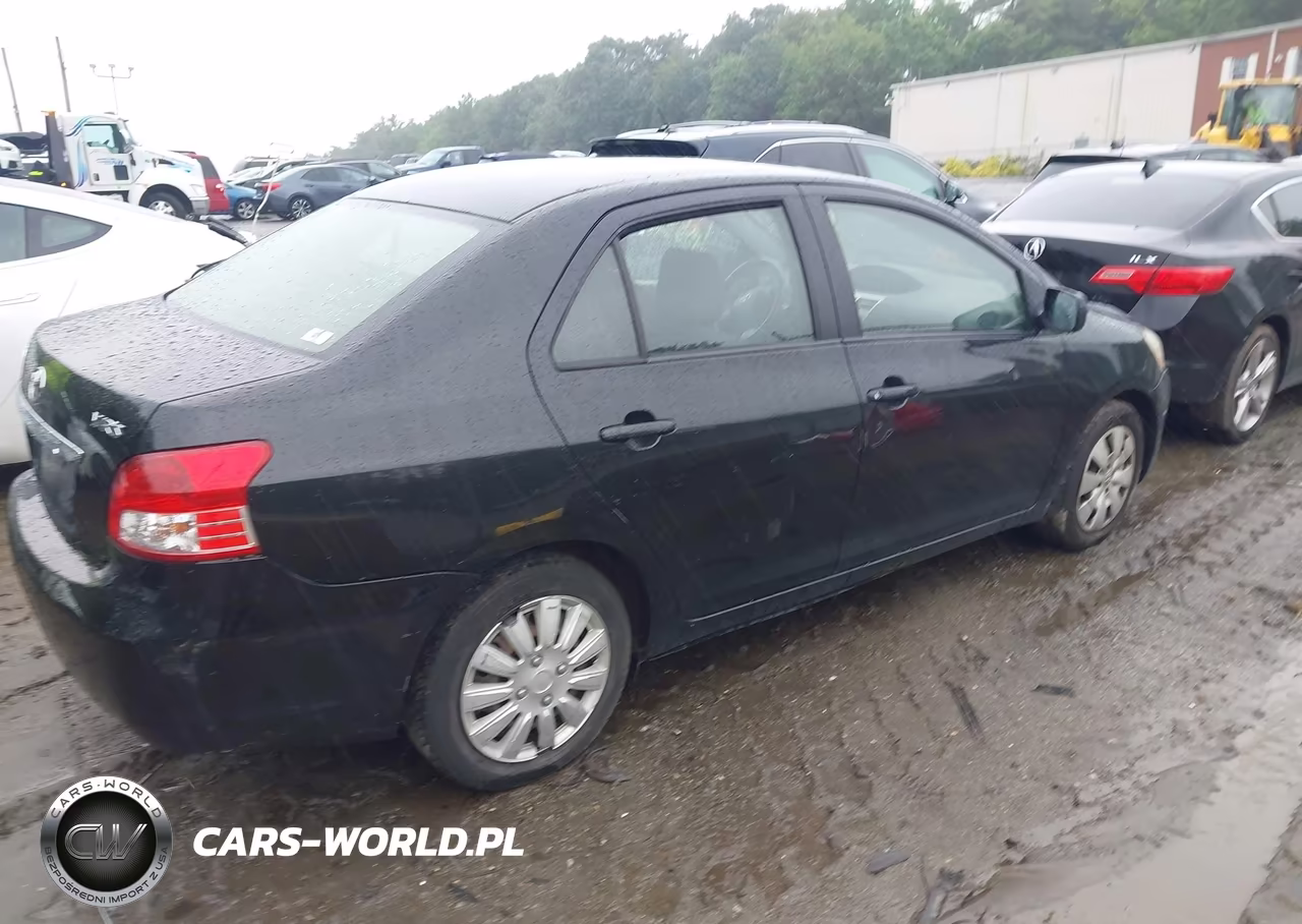 2010 Toyota Yaris VIN:JTDBT4K3XA1367322 - 4