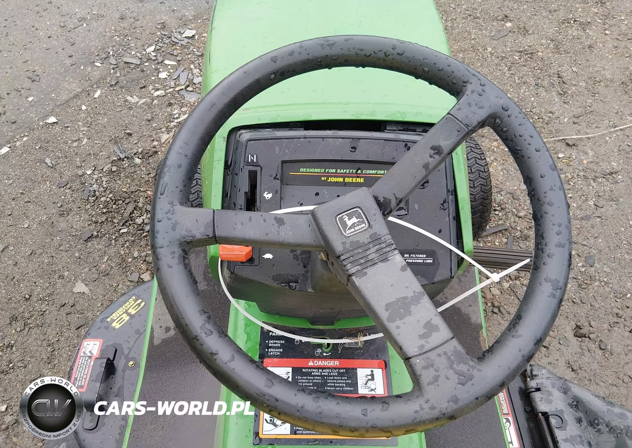 2006 John Deere Lawnmower VIN:M00STXD225238 - 7