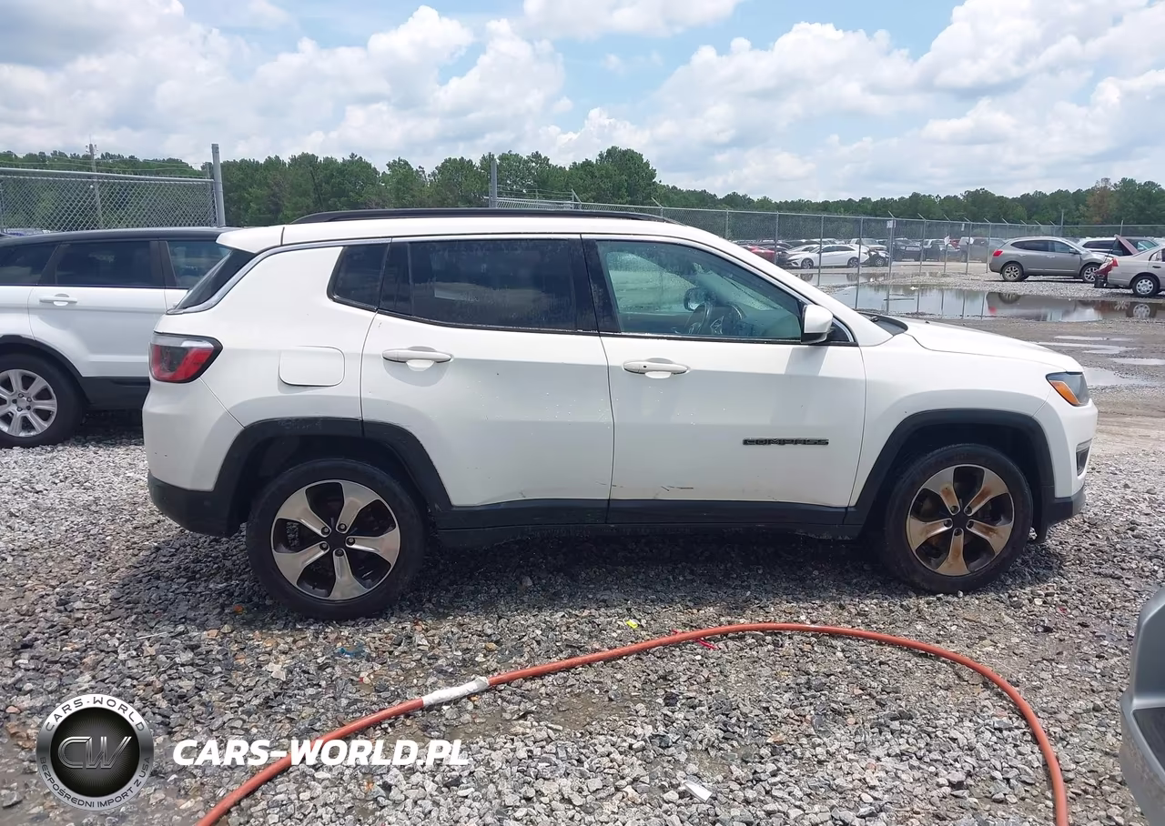 2018 Jeep Compass Latitude Fwd VIN:3C4NJCBB3JT256978 - 13