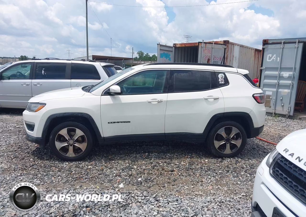 2018 Jeep Compass Latitude Fwd VIN:3C4NJCBB3JT256978 - 14