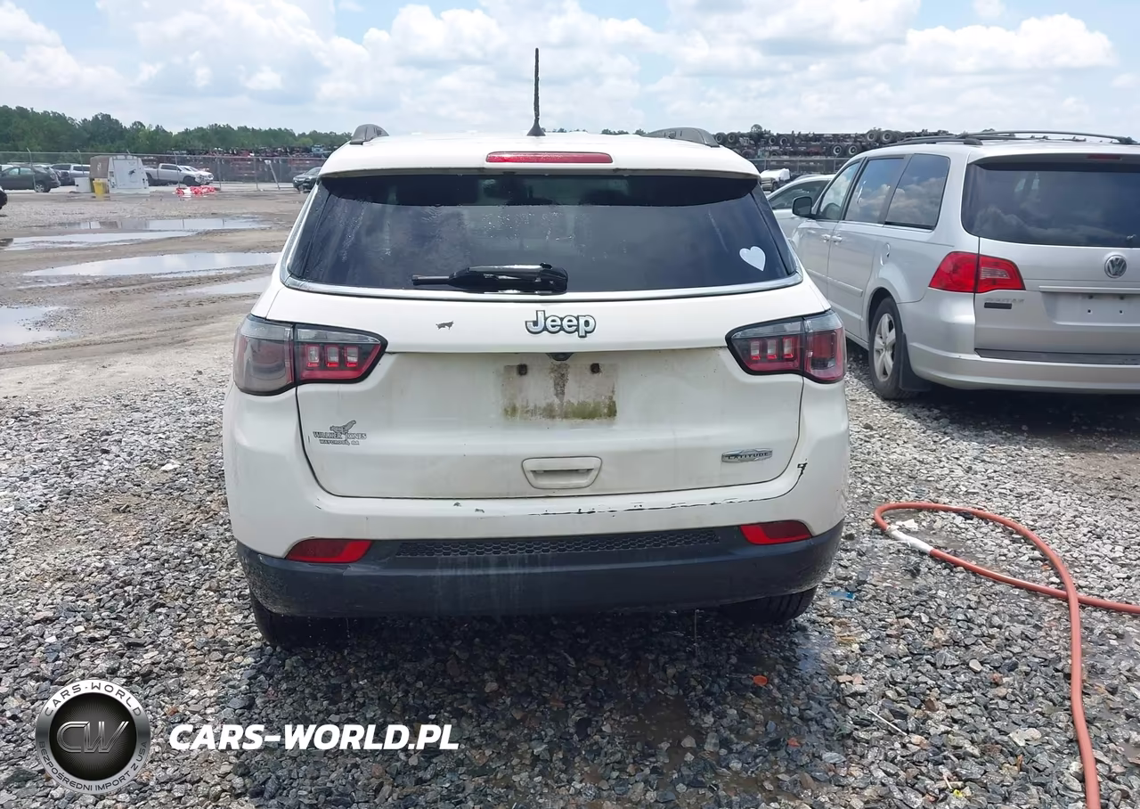 2018 Jeep Compass Latitude Fwd VIN:3C4NJCBB3JT256978 - 16