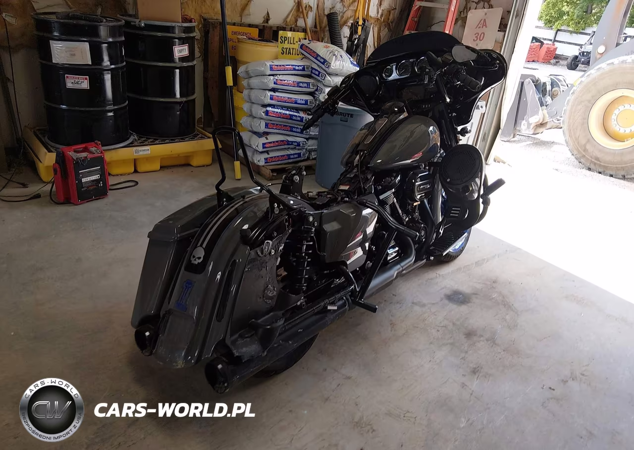 2019 Harley-Davidson Flhxs VIN:1HD1KRP13KB634975 - 4