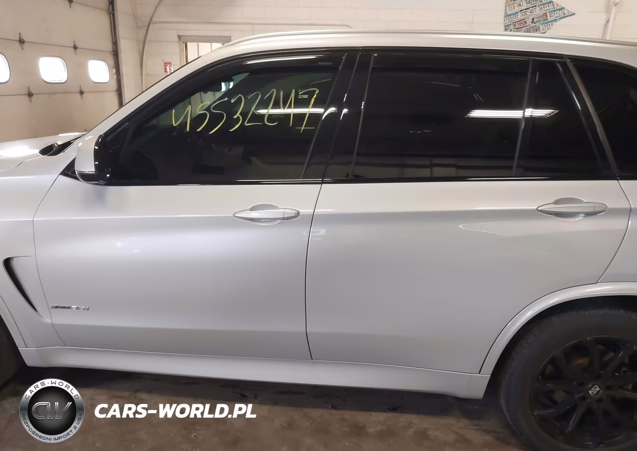 2018 BMW X5 xDrive35I VIN:5UXKR0C52JL076100 - 14