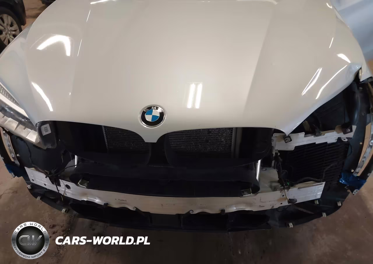 2018 BMW X5 xDrive35I VIN:5UXKR0C52JL076100 - 6