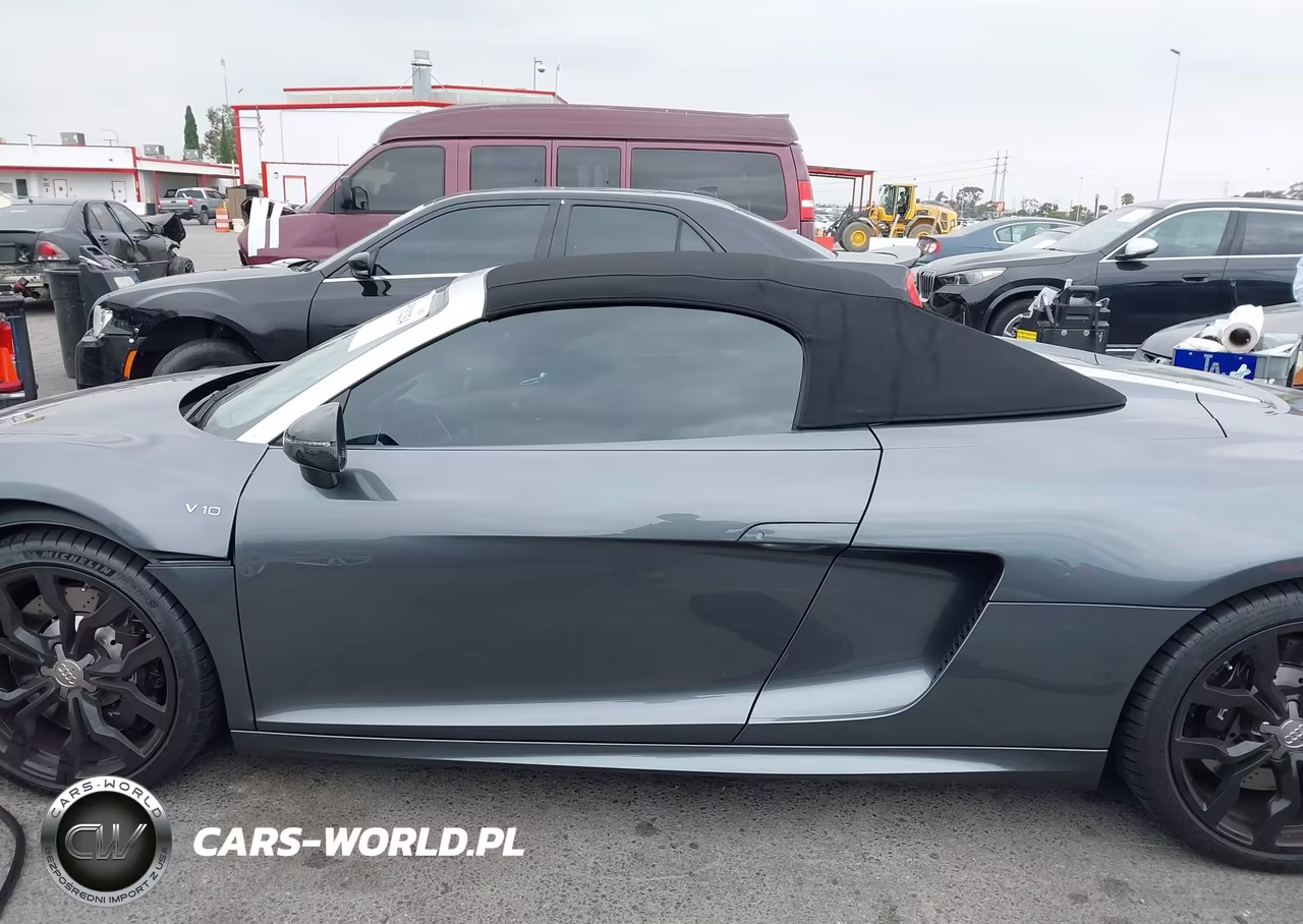 2012 Audi R8 5.2L VIN:WUAVNAFG9CN002938 - 14
