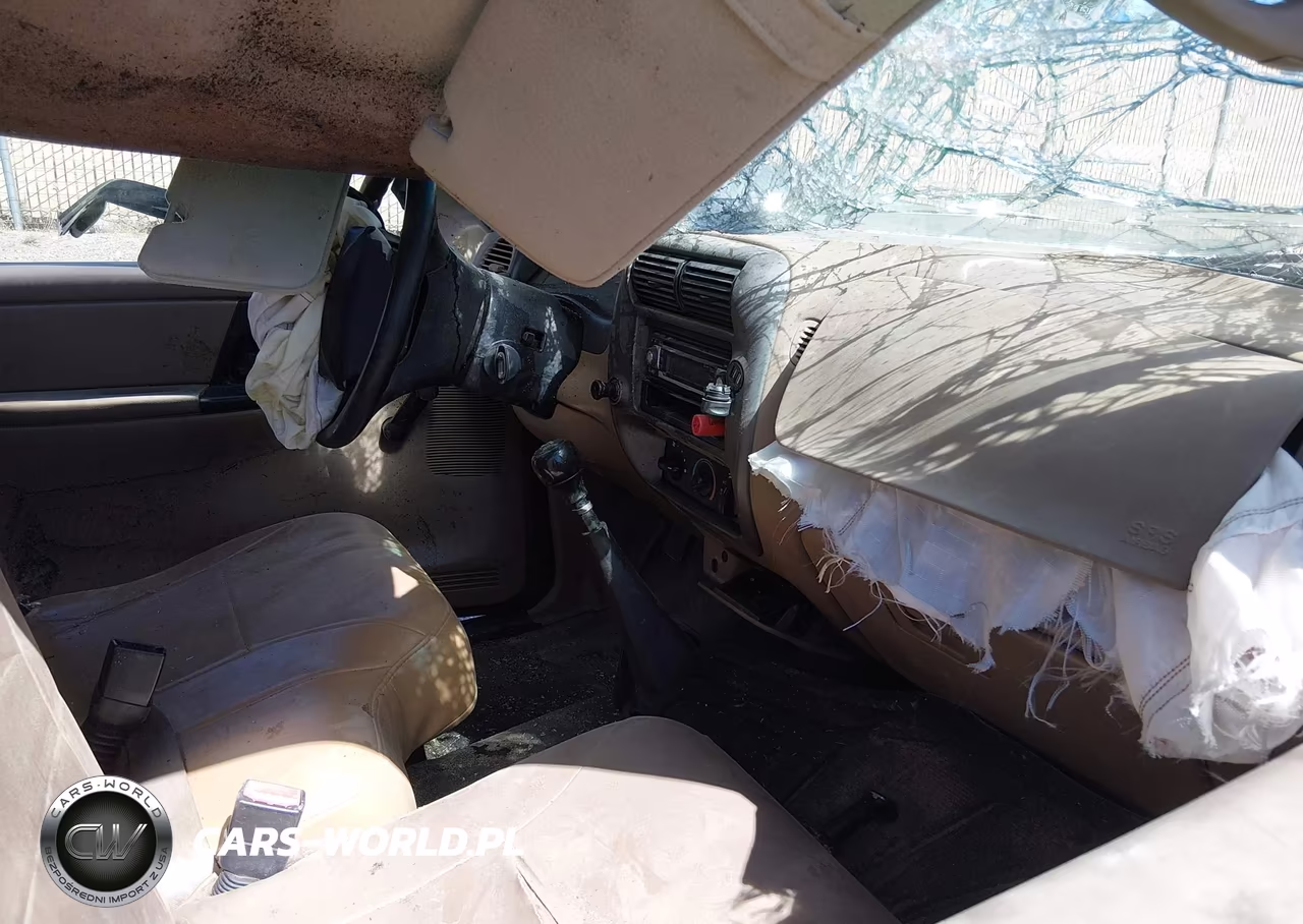 2003 Mazda B2300 VIN:4F4YR12D43TM03374 - 5