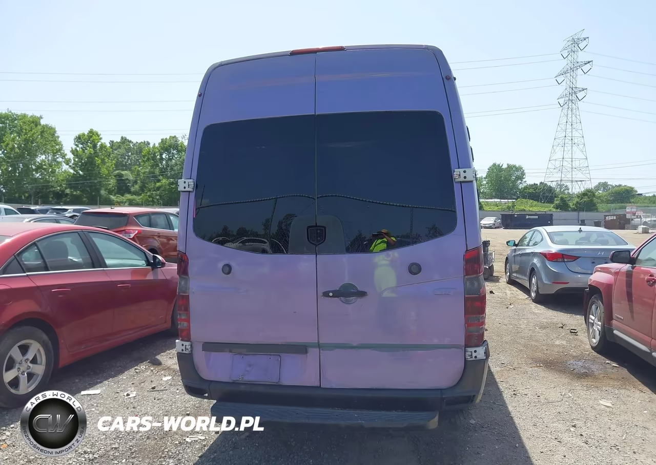 2008 Dodge Sprinter Wagon 2500 VIN:WDWPE845085263332 - 16