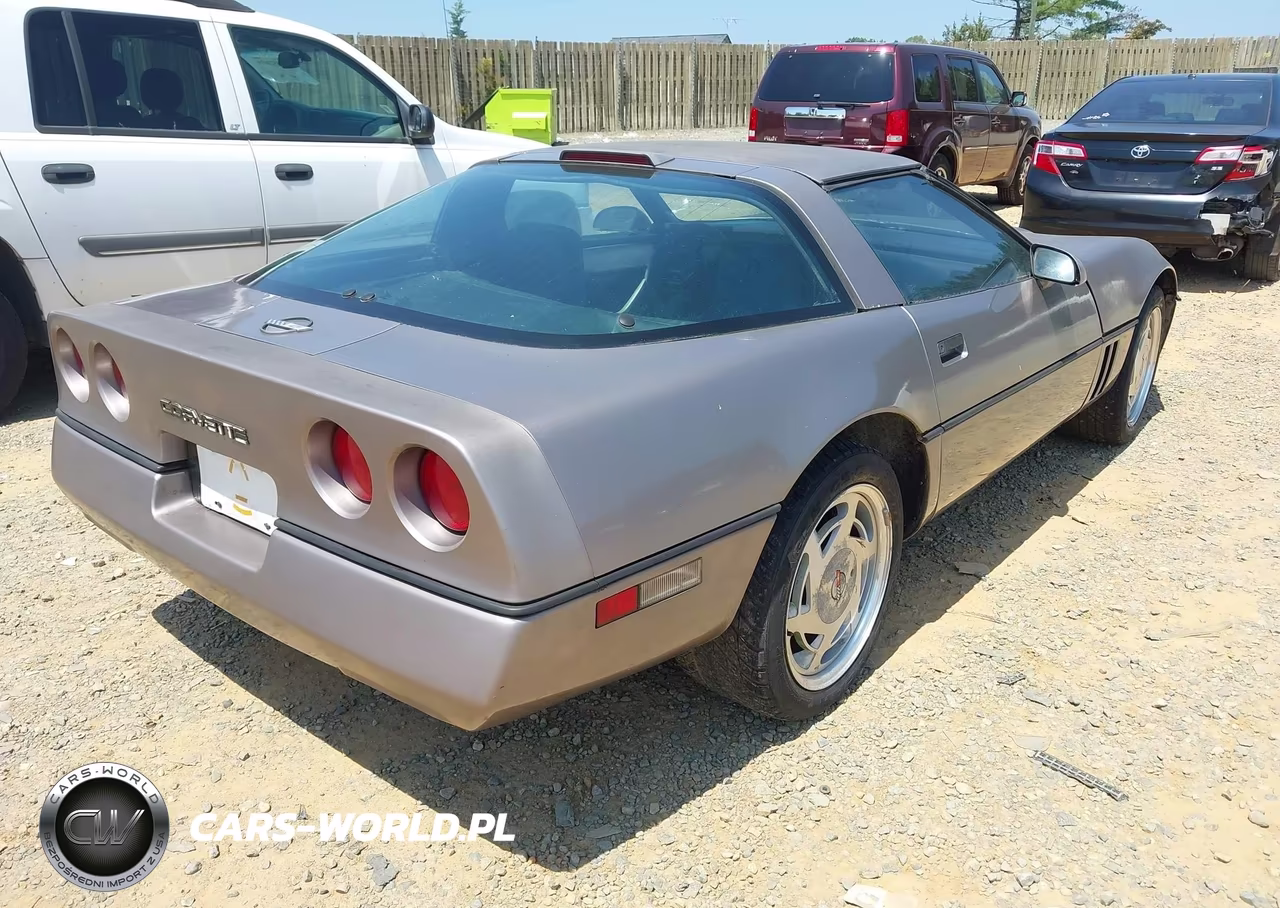 1988 Chevrolet Corvette VIN:1G1YY2185J5110633 - 4