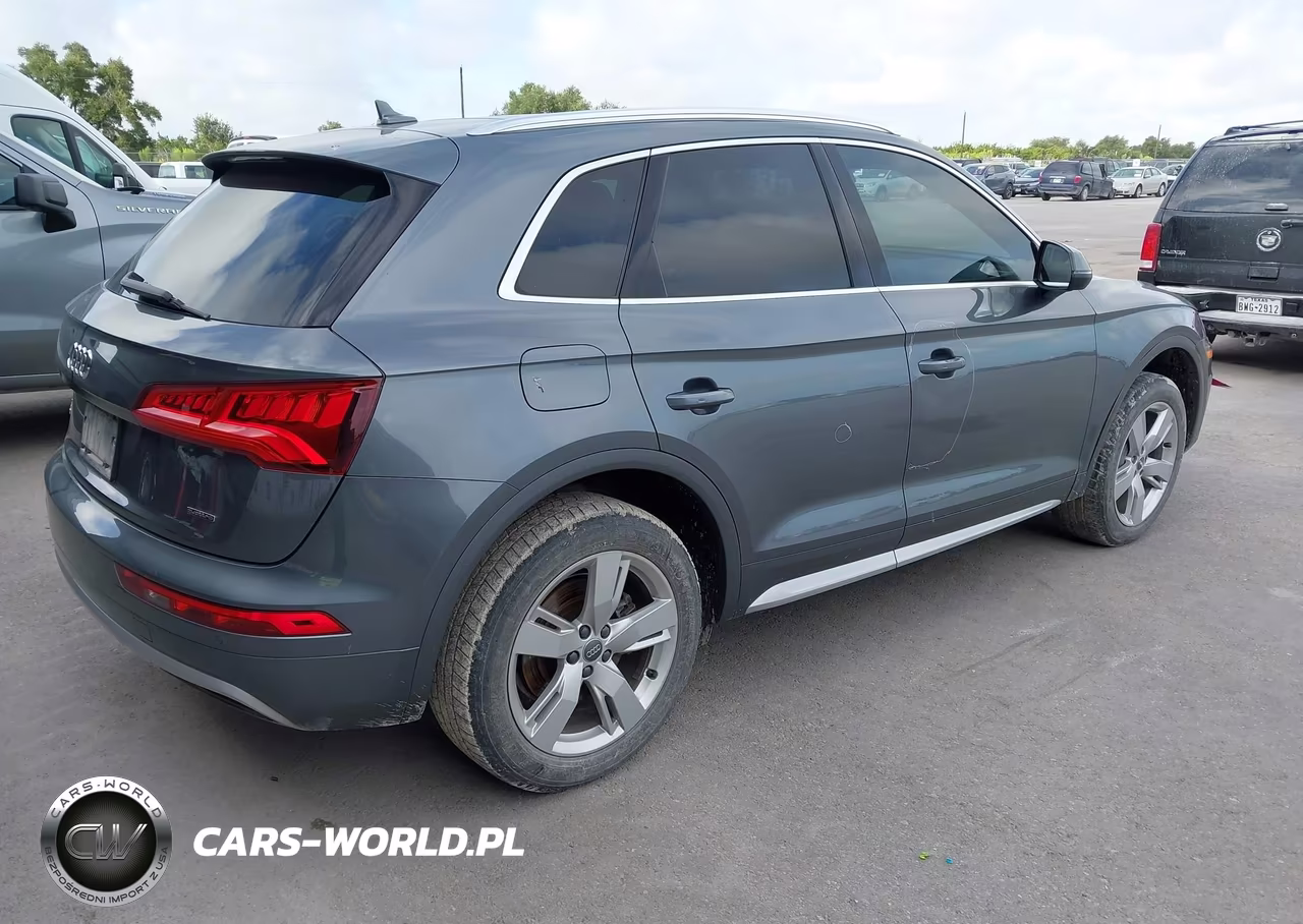 2019 Audi Q5 45 Premium VIN:WA1BNAFY7K2107853 - 4