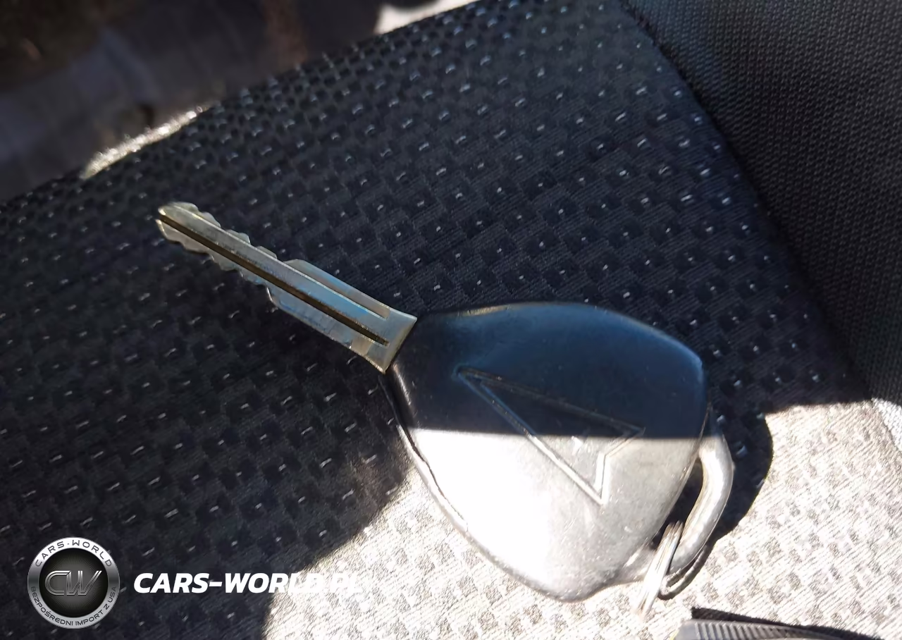 2009 Pontiac Vibe VIN:5Y2SP670X9Z449370 - 11