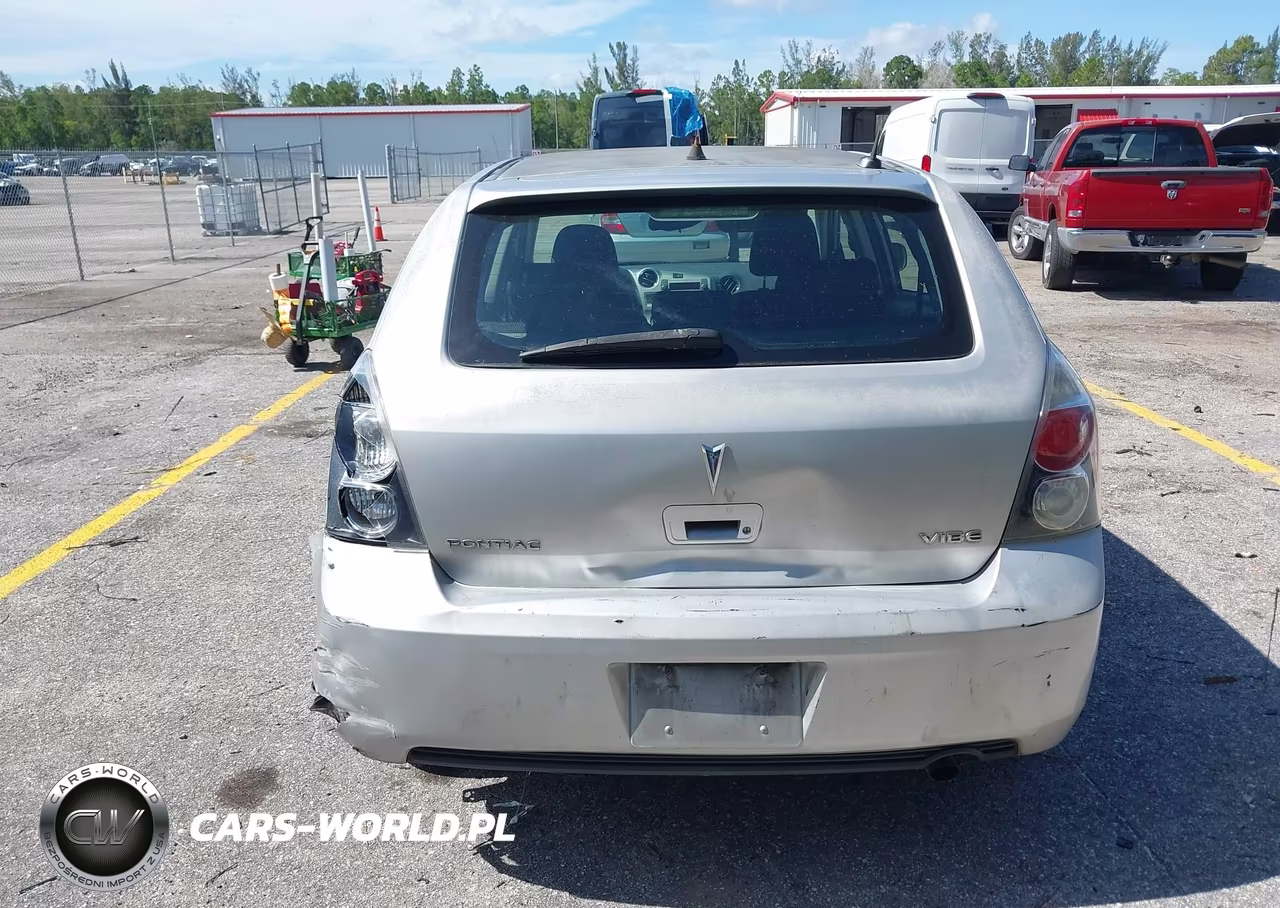 2009 Pontiac Vibe VIN:5Y2SP670X9Z449370 - 17
