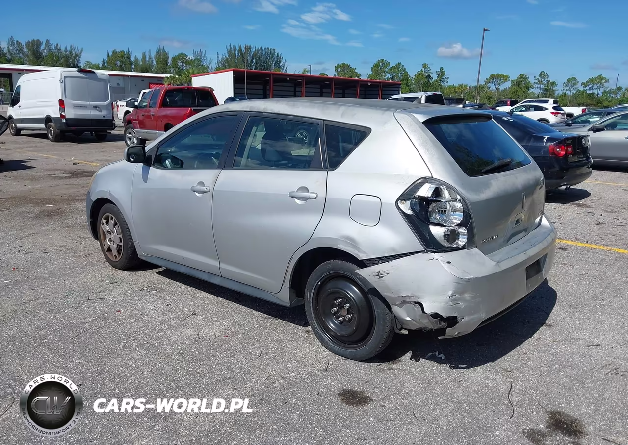 2009 Pontiac Vibe VIN:5Y2SP670X9Z449370 - 3