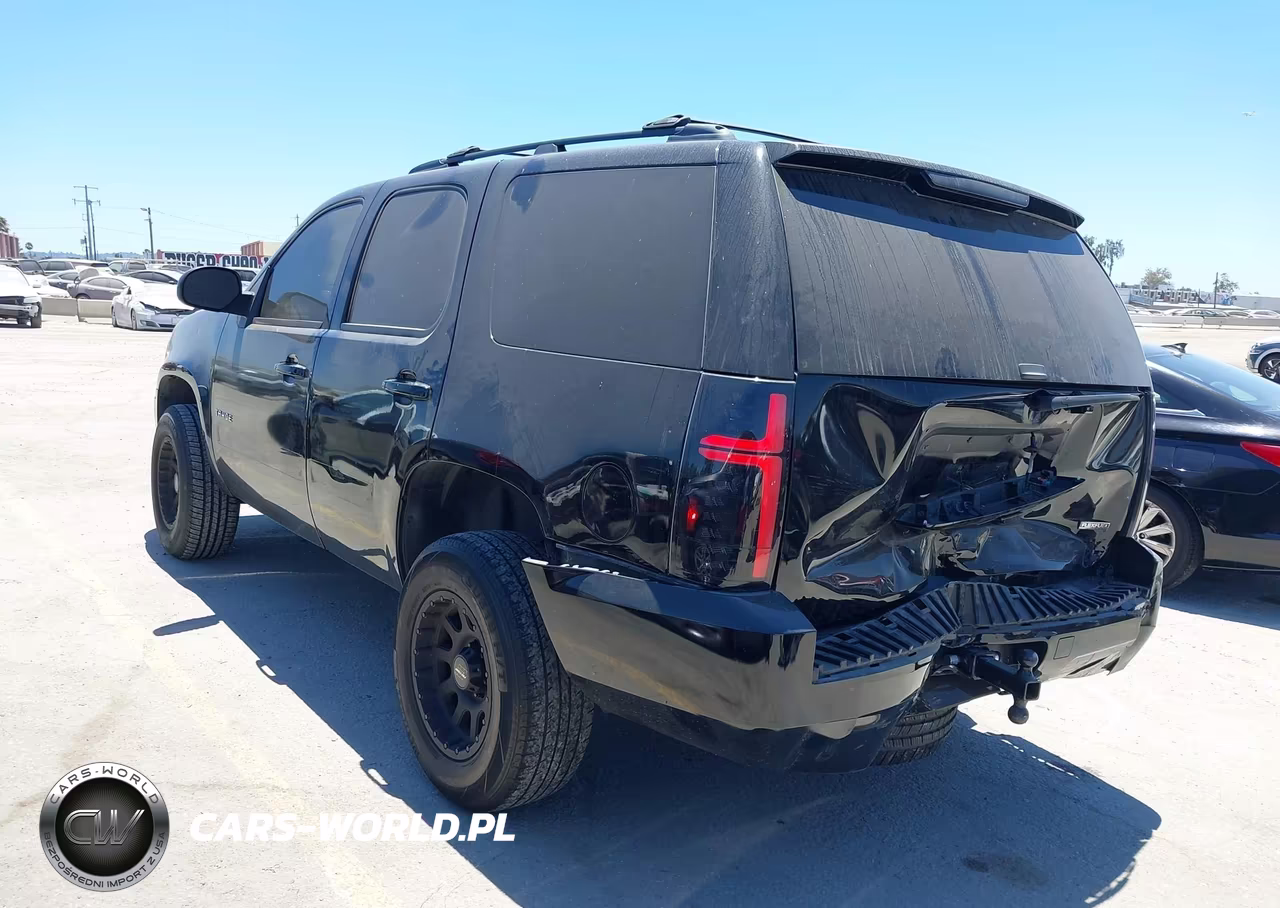 2011 Chevrolet Tahoe Ls VIN:1GNSCAE08BR248629 - 3