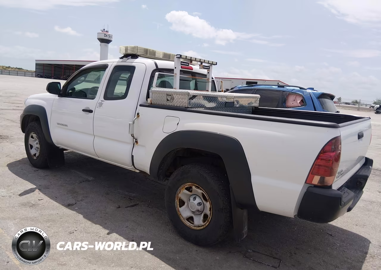 2013 Toyota Tacoma VIN:5TFUX4EN7DX016573 - 3