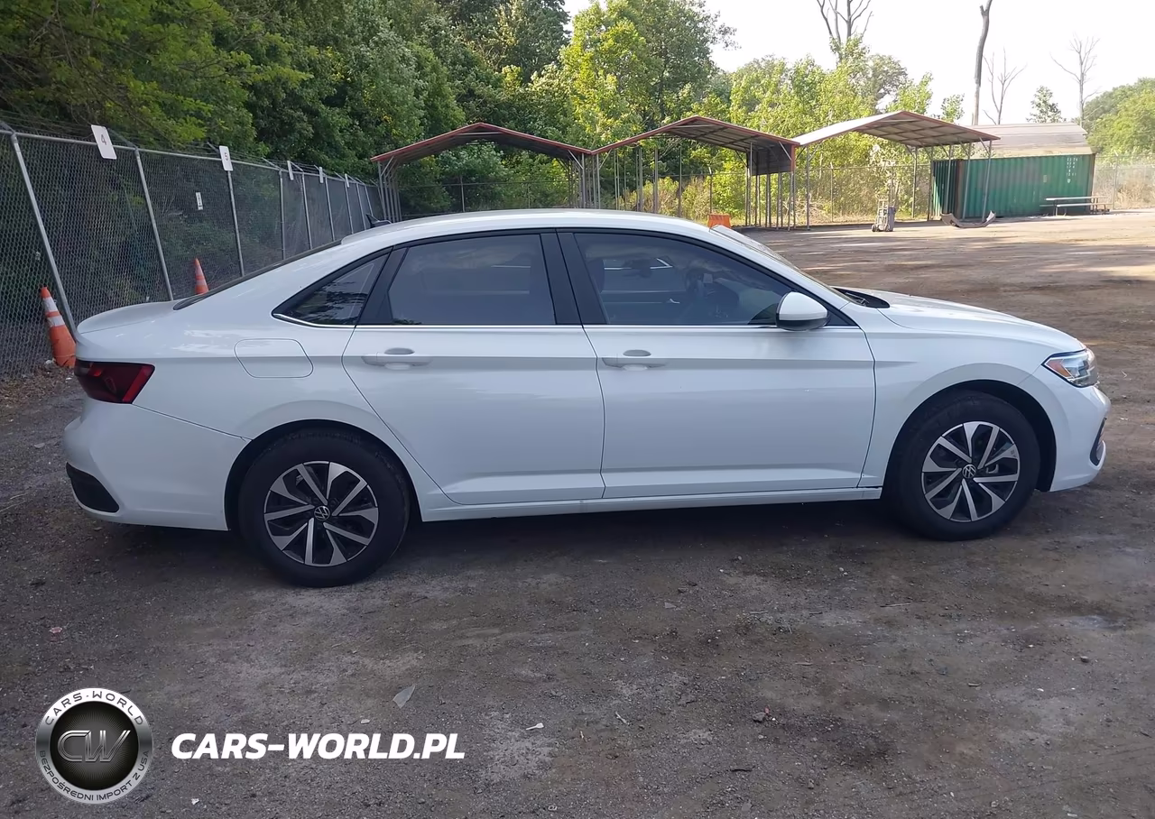 2024 Volkswagen Jetta 1.5T S VIN:3VW5M7BU6RM096954 - 13