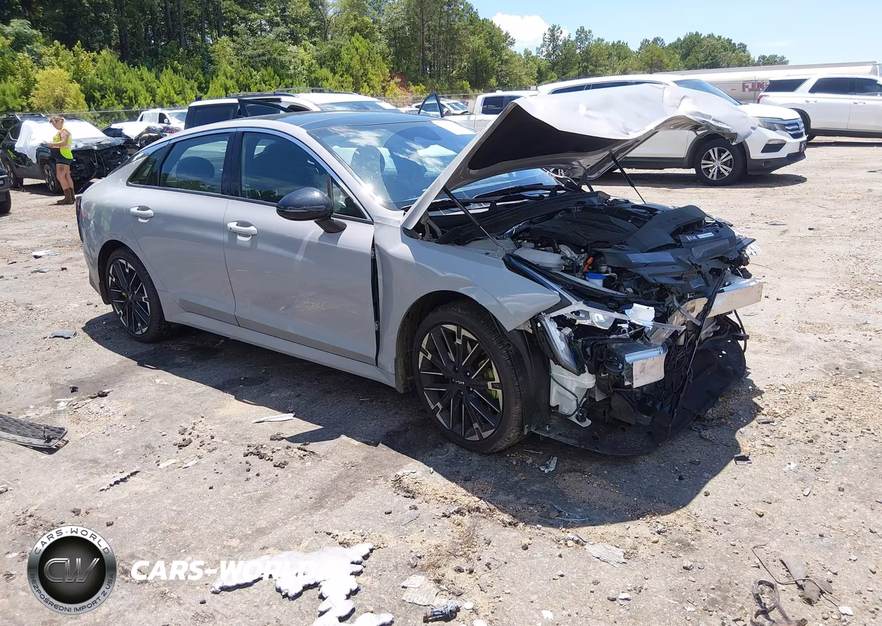 2026 Kia K5 Gt – zdjęcie 1 z 17